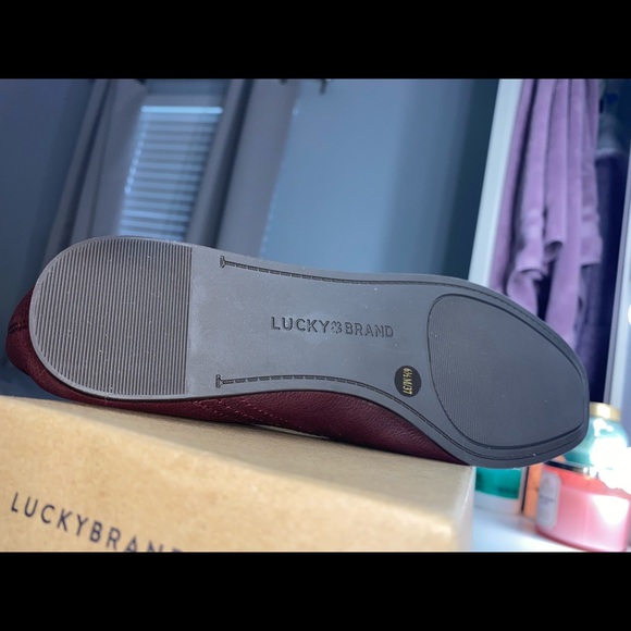 Lucky Brand Flats - Picture 3 of 3